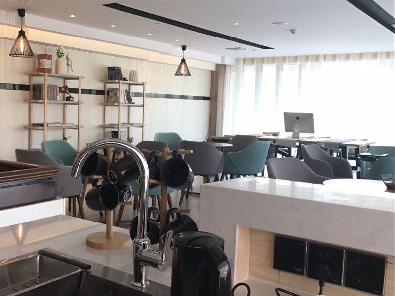 Jinjiang Metropolo Hotel Nanjing Jiangjun Dadao Hehai University Branch Exteriör bild