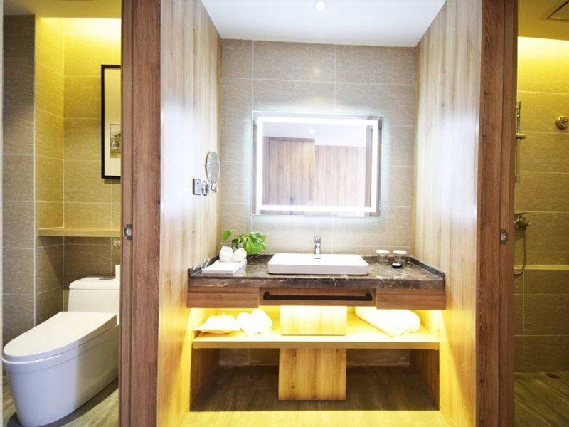 Jinjiang Metropolo Hotel Nanjing Jiangjun Dadao Hehai University Branch Exteriör bild