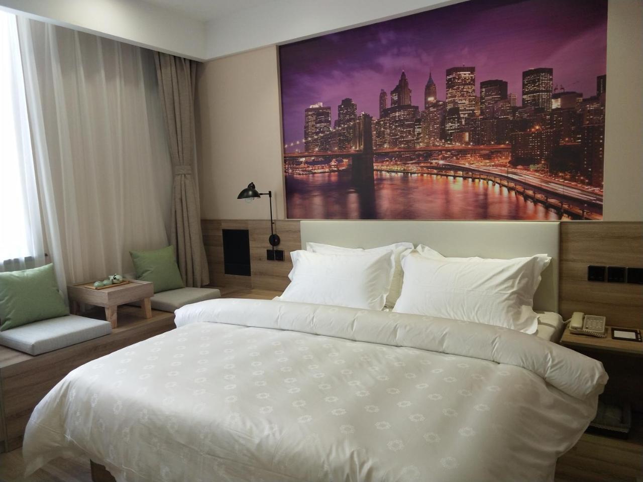 Jinjiang Metropolo Hotel Nanjing Jiangjun Dadao Hehai University Branch Exteriör bild