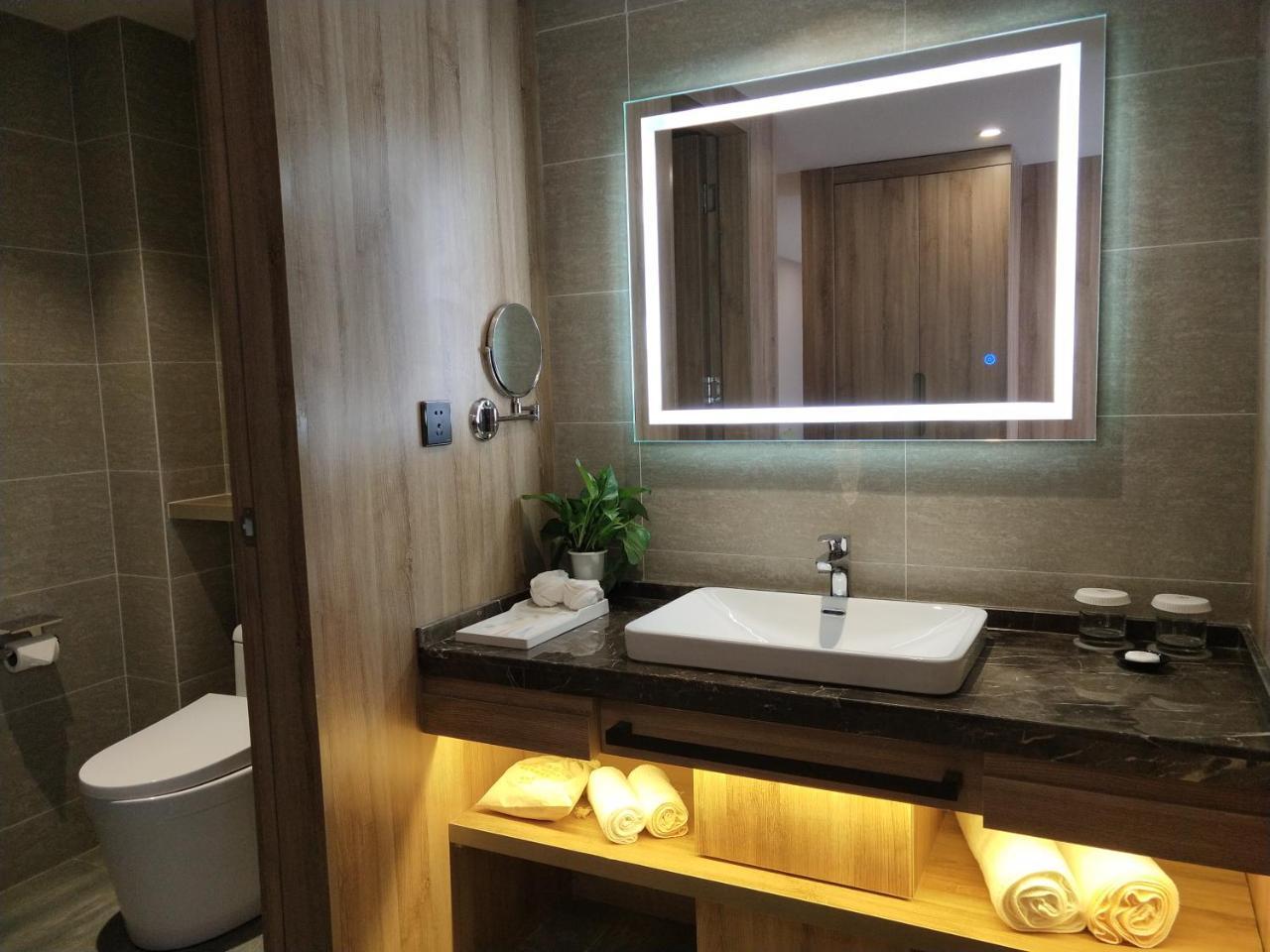 Jinjiang Metropolo Hotel Nanjing Jiangjun Dadao Hehai University Branch Exteriör bild