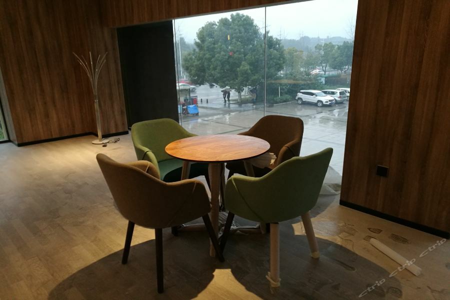Jinjiang Metropolo Hotel Nanjing Jiangjun Dadao Hehai University Branch Exteriör bild
